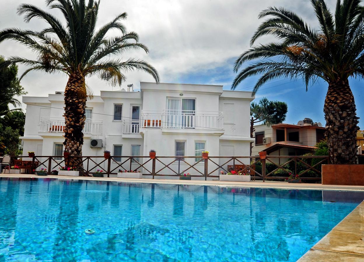 Hanedan Flora Apart Hotel Foça Extérieur photo