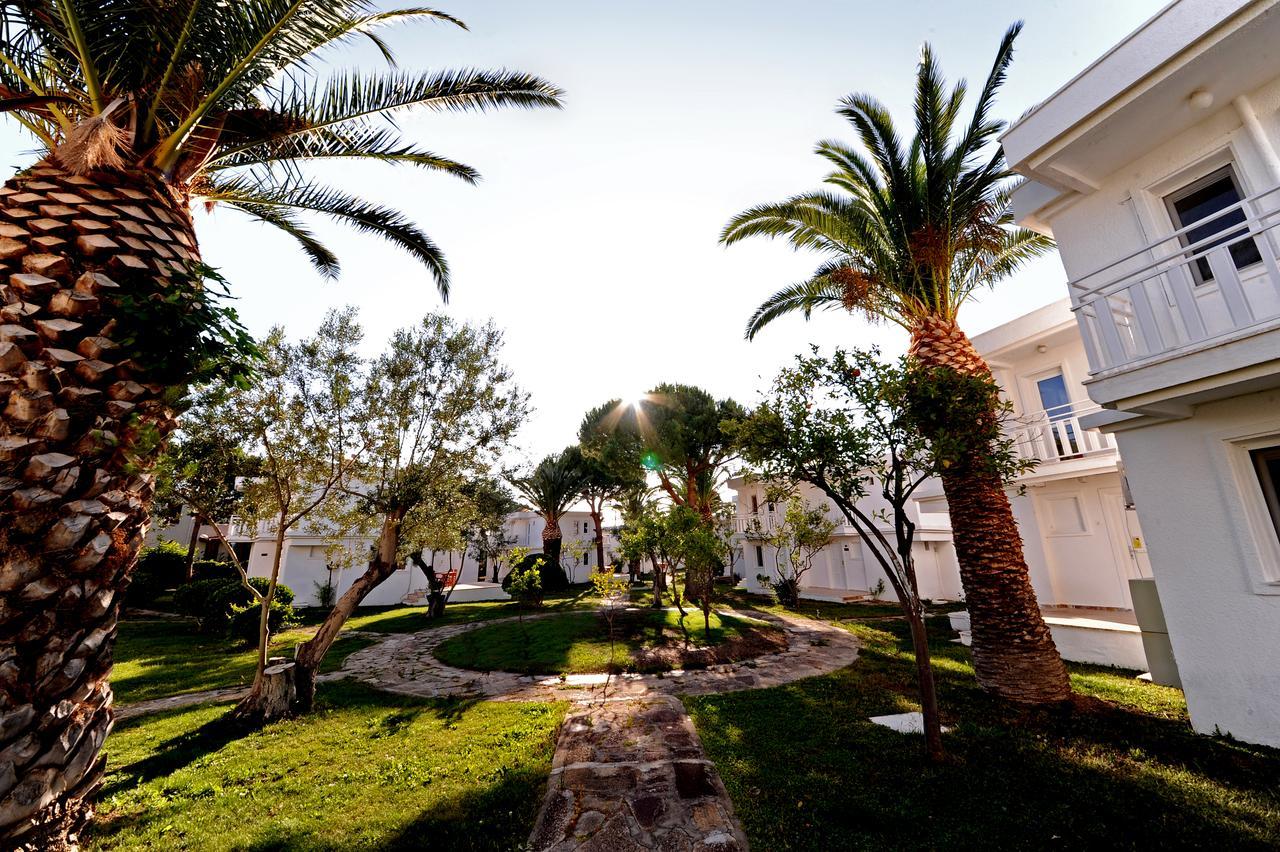 Hanedan Flora Apart Hotel Foça Extérieur photo
