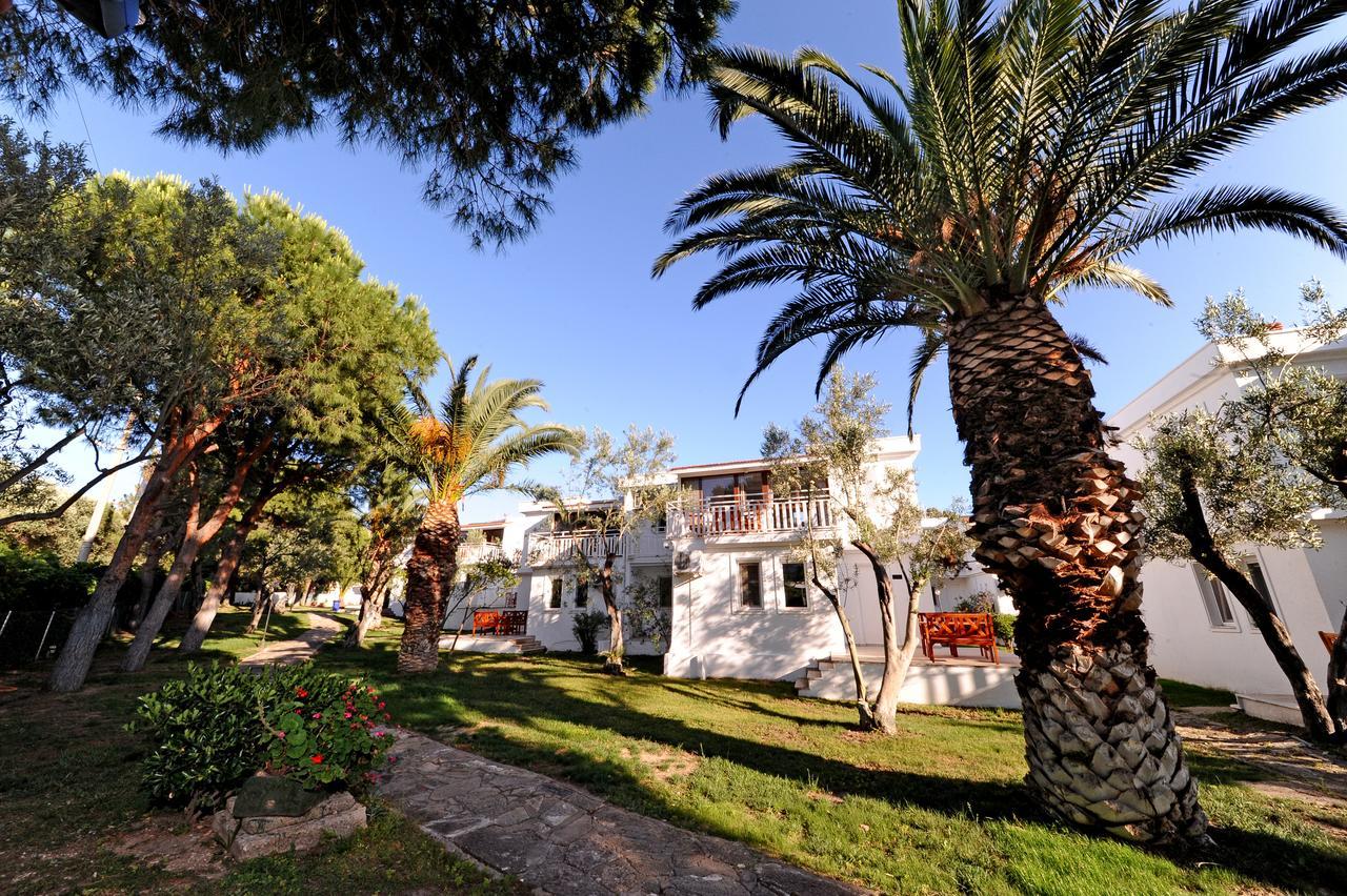 Hanedan Flora Apart Hotel Foça Extérieur photo
