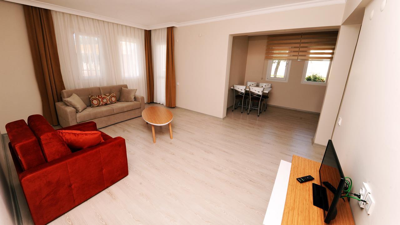 Hanedan Flora Apart Hotel Foça Extérieur photo